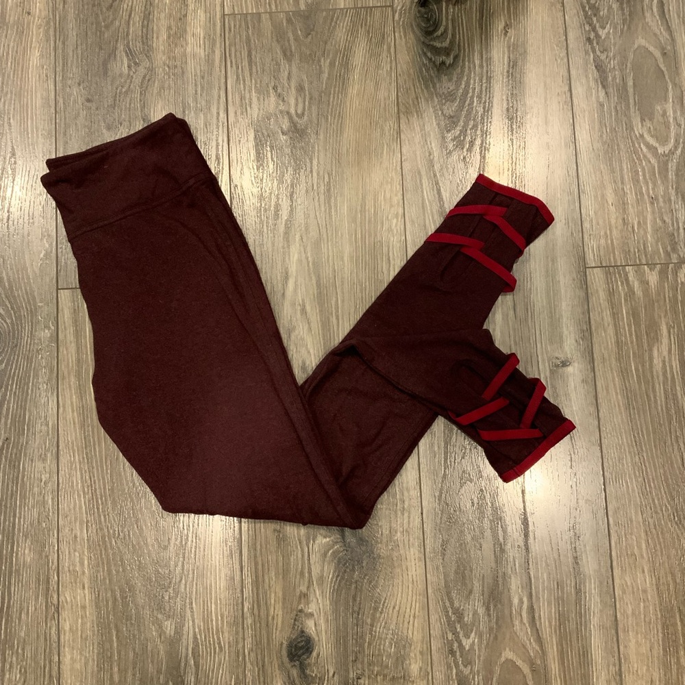🌸 3/$30 Victoria Sport by Victoria Secret Heathered Maroon Leggings